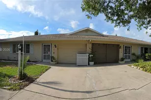 613 SE 46th Ter, Cape Coral, FL 33904 - Photo 3