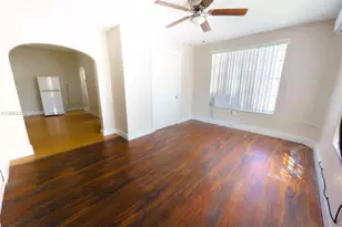 428 SW 9th St, Miami, FL 33130 - Photo 1