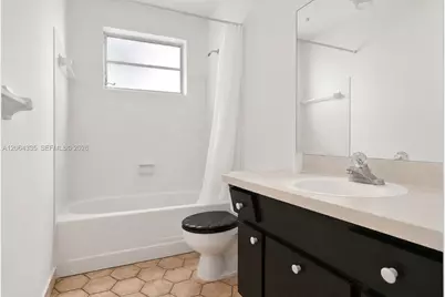 17355 NE 7th Ave, Miami, FL 33162 - Photo 5