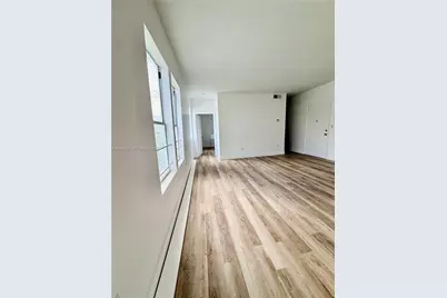 737 Jefferson Ave #204, Miami Beach, FL 33139 - Photo 7
