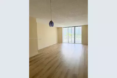 3300 NE 192nd St #614, Aventura, FL 33180 - Photo 9