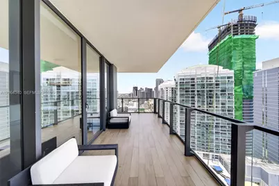 68 SE 6th St #3311, Miami, FL 33131 - Photo 21