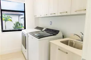 4311 NW 82nd Ave, Doral, FL 33166 - Photo 21