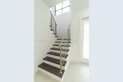 4311 NW 82nd Ave, Doral, FL 33166 - Photo 13