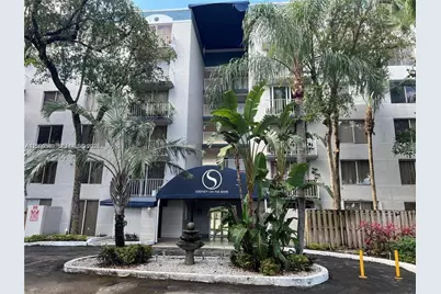 1740 NW N River Dr #419, Miami, FL 33125 - Photo 3