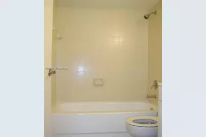 1740 NW N River Dr #419, Miami, FL 33125 - Photo 7