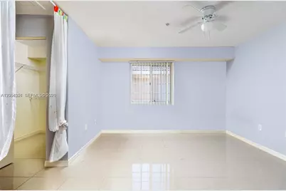 2845 NE 185th St #906, Aventura, FL 33180 - Photo 3