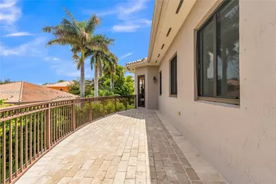 7965 SW 195th St, Cutler Bay, FL 33157 - Photo 75