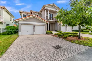7965 SW 195th St, Cutler Bay, FL 33157 - Photo 1
