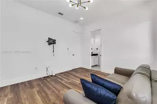 7965 SW 195th St, Cutler Bay, FL 33157 - Photo 33