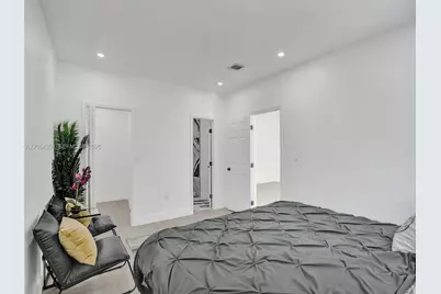 759 NE 127th St, North Miami, FL 33161 - Photo 17
