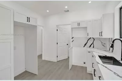 759 NE 127th St, North Miami, FL 33161 - Photo 9