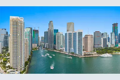 325 S Biscayne Blvd #3421, Miami, FL 33131 - Photo 3