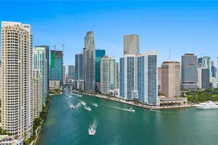 325 S Biscayne Blvd, Miami, FL 33131 - Photo 3