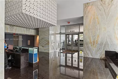 325 S Biscayne Blvd #3421, Miami, FL 33131 - Photo 43