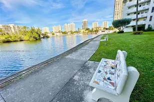 3030 Marcos Dr, Aventura, FL 33160 - Photo 7