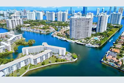 3030 Marcos Dr #T301, Aventura, FL 33160 - Photo 1