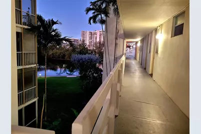 3030 Marcos Dr #T301, Aventura, FL 33160 - Photo 33