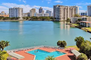 3030 Marcos Dr, Aventura, FL 33160 - Photo 3