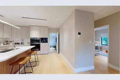 1277 SW 19th St, Miami, FL 33145 - Photo 5