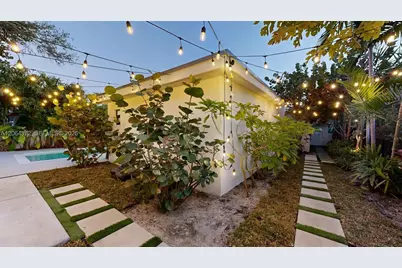 1277 SW 19th St, Miami, FL 33145 - Photo 63