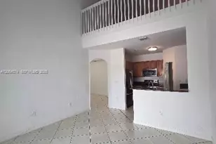 11525 NW 71st St, Doral, FL 33178 - Photo 7