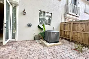 8102 SW 118th Pl, Miami, FL 33183 - Photo 21