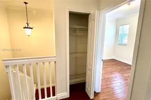 8102 SW 118th Pl, Miami, FL 33183 - Photo 37