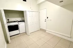 8102 SW 118th Pl, Miami, FL 33183 - Photo 23