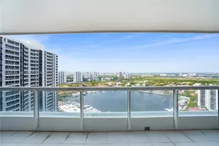 21205 Yacht Club Dr, Aventura, FL 33180 - Photo 9