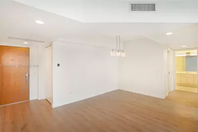 21205 Yacht Club Dr #2604, Aventura, FL 33180 - Photo 5