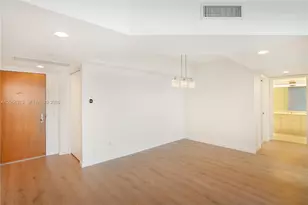 21205 Yacht Club Dr, Aventura, FL 33180 - Photo 5