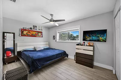 8251 NW 185th St, Hialeah, FL 33015 - Photo 27