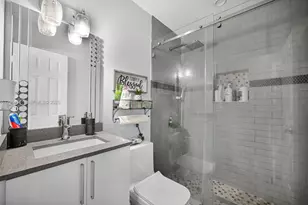 8251 NW 185th St, Hialeah, FL 33015 - Photo 29