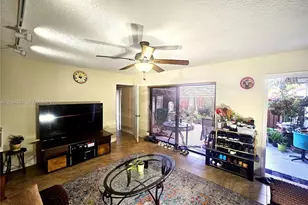 1201 SW 120th Way, Davie, FL 33325 - Photo 11