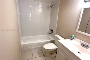 7830 NW 33rd St, Davie, FL 33024 - Photo 17