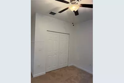 737 SE 37th Pl, Homestead, FL 33033 - Photo 15