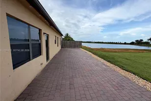 737 SE 37th Pl, Homestead, FL 33033 - Photo 47