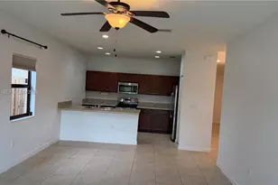 737 SE 37th Pl, Homestead, FL 33033 - Photo 7