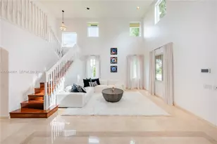 3917 Heron Ridge Ln, Weston, FL 33331 - Photo 7