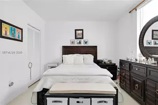 7875 NW 107th Ave, Doral, FL 33178 - Photo 9
