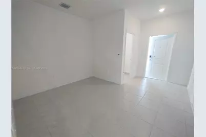 12005 NW 47 Mnr #12005, Coral Springs, FL 33076 - Photo 9