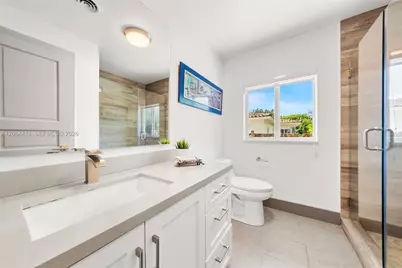 831 NE 109th St, Biscayne Park, FL 33161 - Photo 37