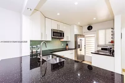 2081 S Ocean Dr #411, Hallandale Beach, FL 33009 - Photo 21