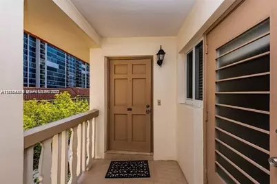 2081 S Ocean Dr #411, Hallandale Beach, FL 33009 - Photo 3