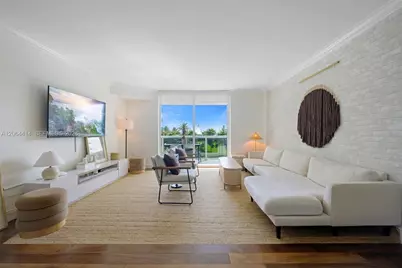10275 Collins Ave #334, Bal Harbour, FL 33154 - Photo 1