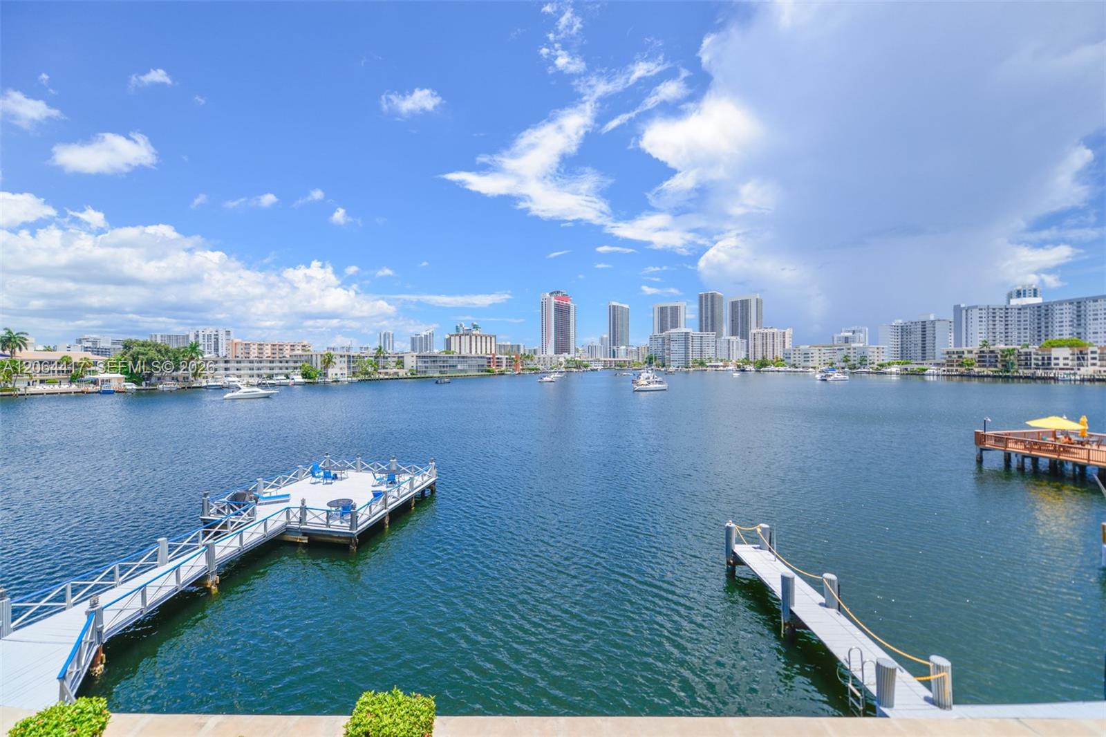 430 Golden Isles Dr #306 - 430 Golden Isles Dr #306, Hallandale Beach, FL 33009 Luxury Property | Jose Angel Pina