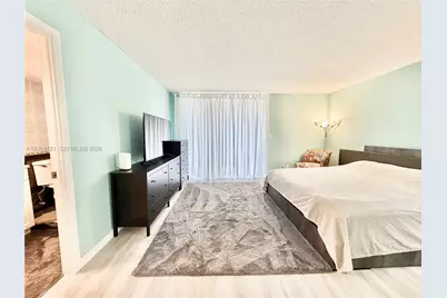 2203 NE 7th St #14, Hallandale Beach, FL 33009 - Photo 43