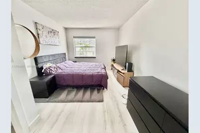 2203 NE 7th St #14, Hallandale Beach, FL 33009 - Photo 23