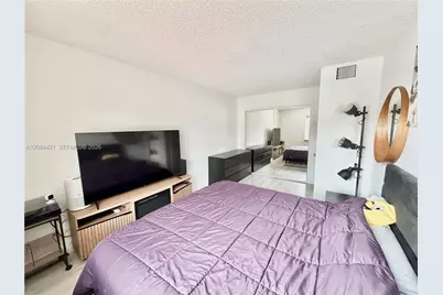 2203 NE 7th St #14, Hallandale Beach, FL 33009 - Photo 27